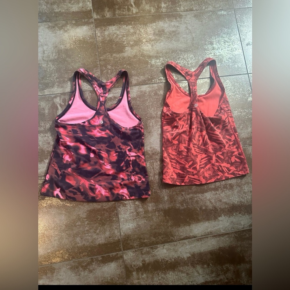 2 Lululemon workout cropped racerback tank tops size 6